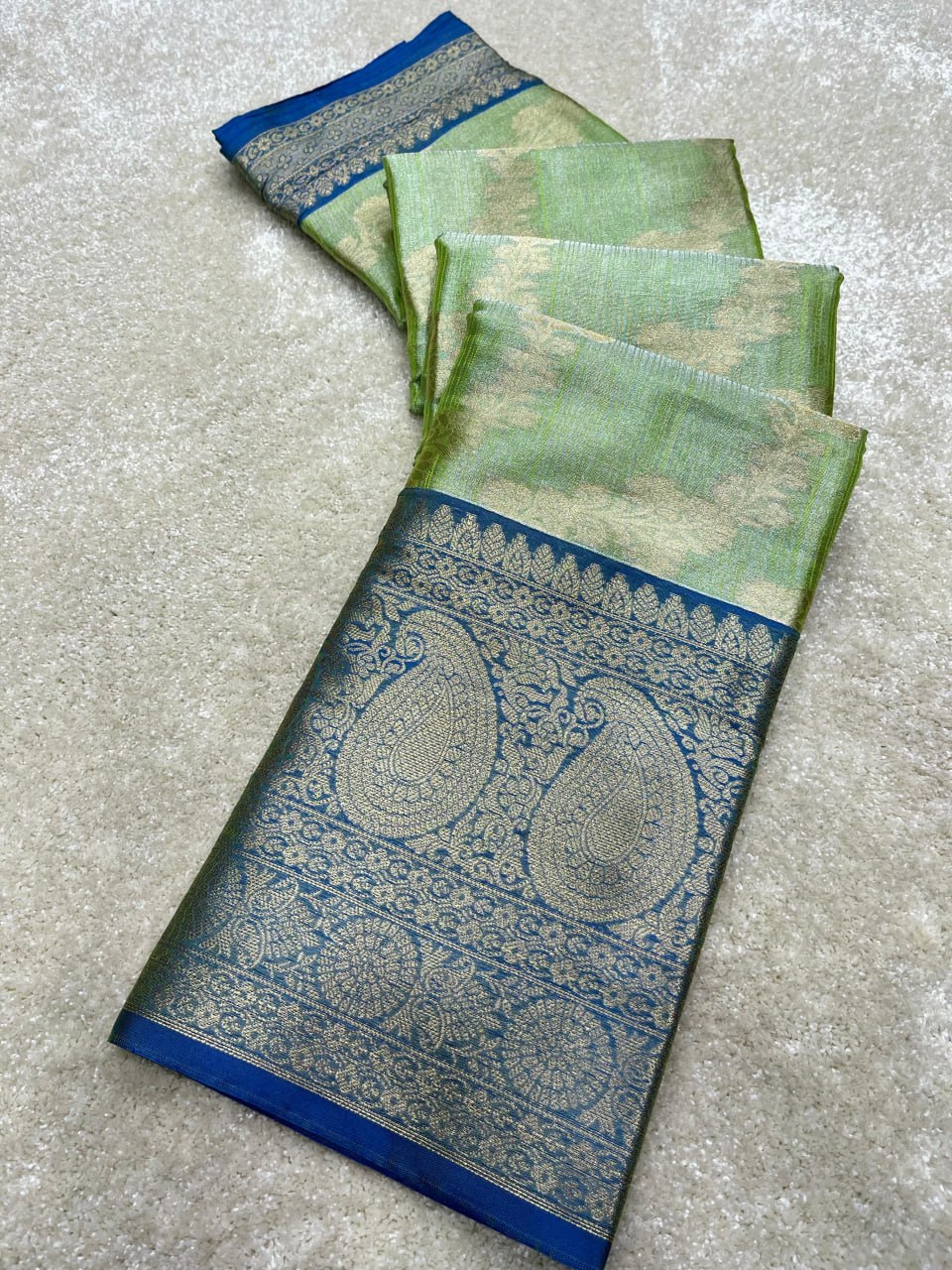 SAANVI TISSUE SILK SAREE