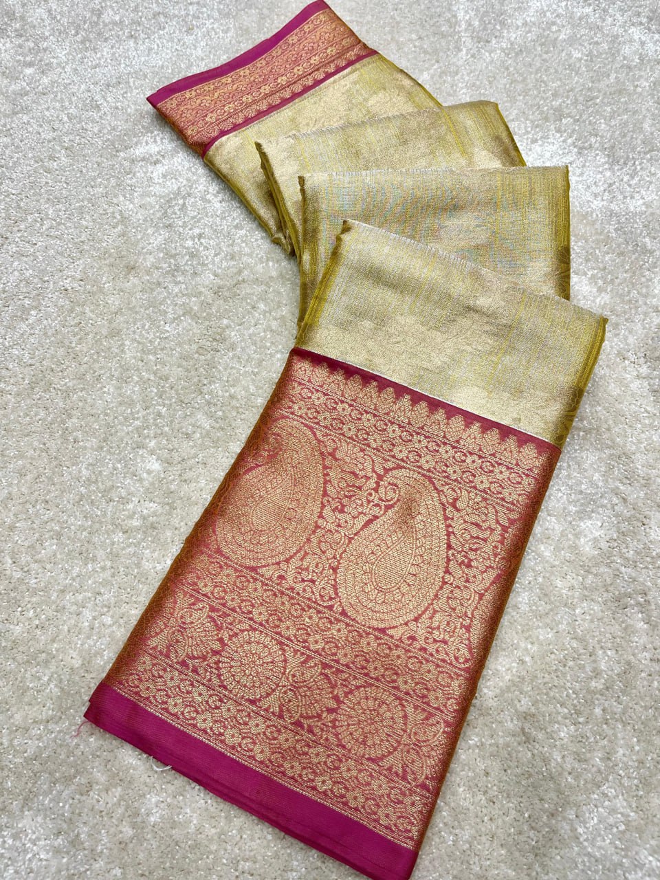 SAANVI TISSUE SILK SAREE