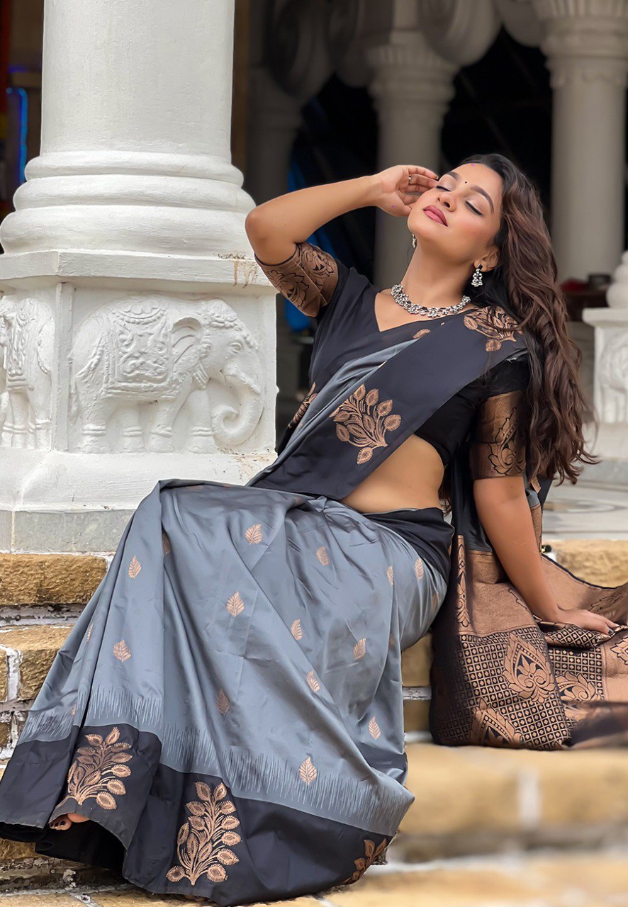 SAANJH SILK SAREE