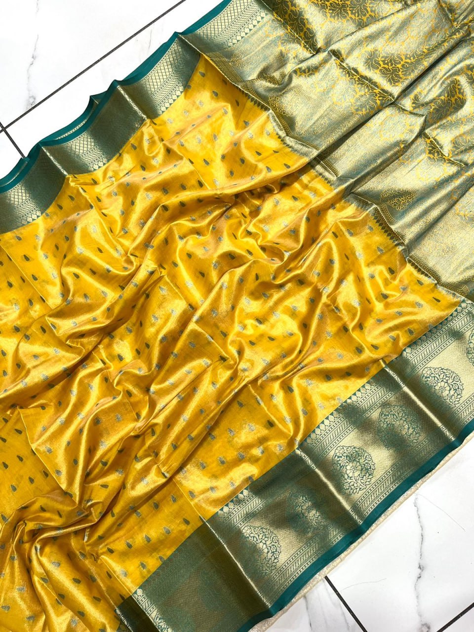 KASHVI ZARI TISSUE SAREE
