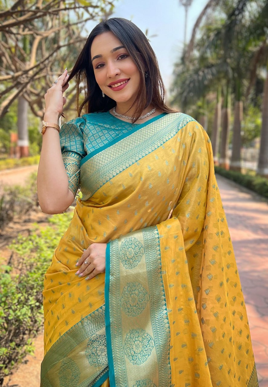 KASHVI ZARI TISSUE SAREE