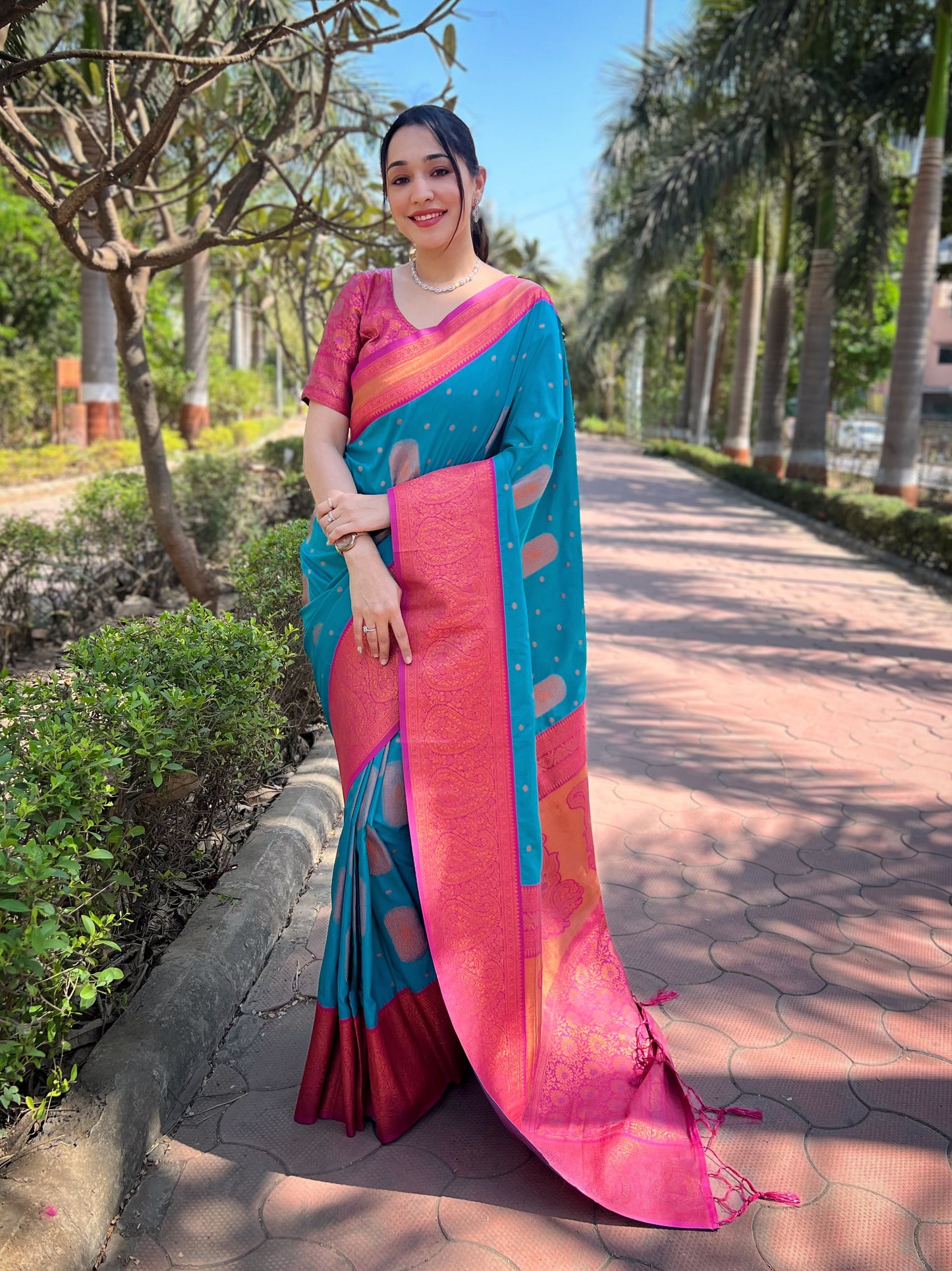 YASHANA SILK SAREE