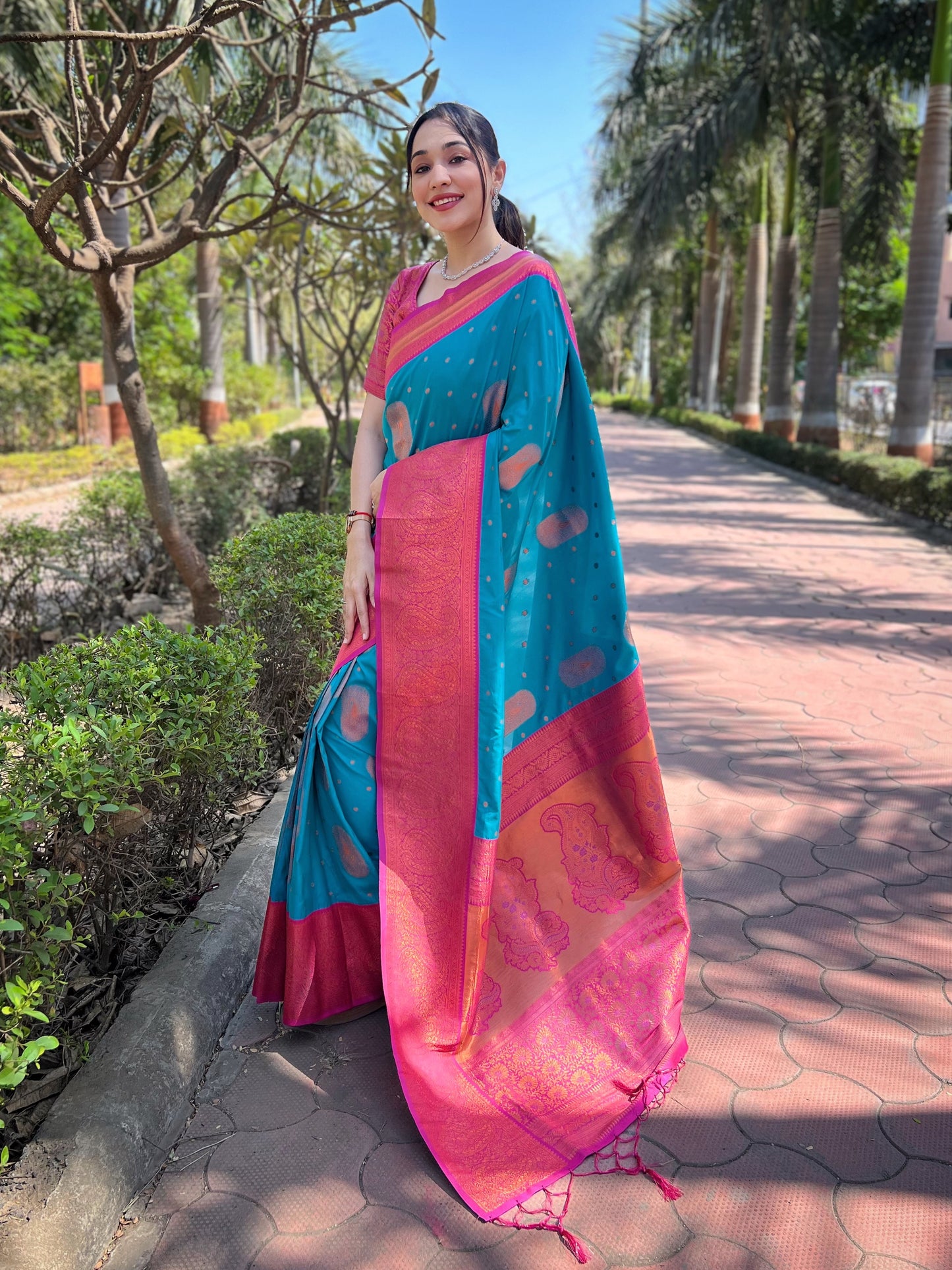YASHANA SILK SAREE