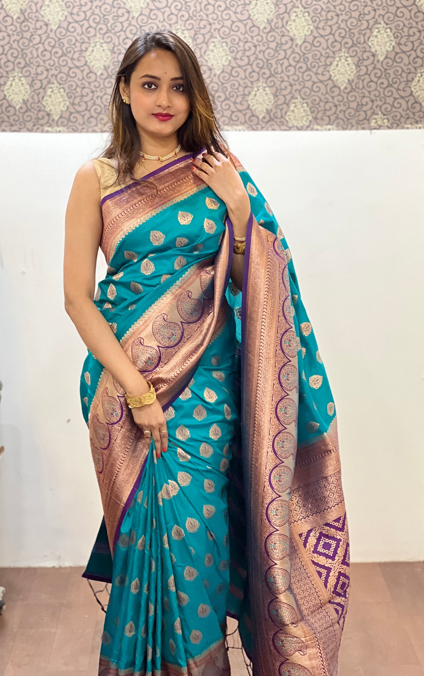 YASHANA SILK SAREE