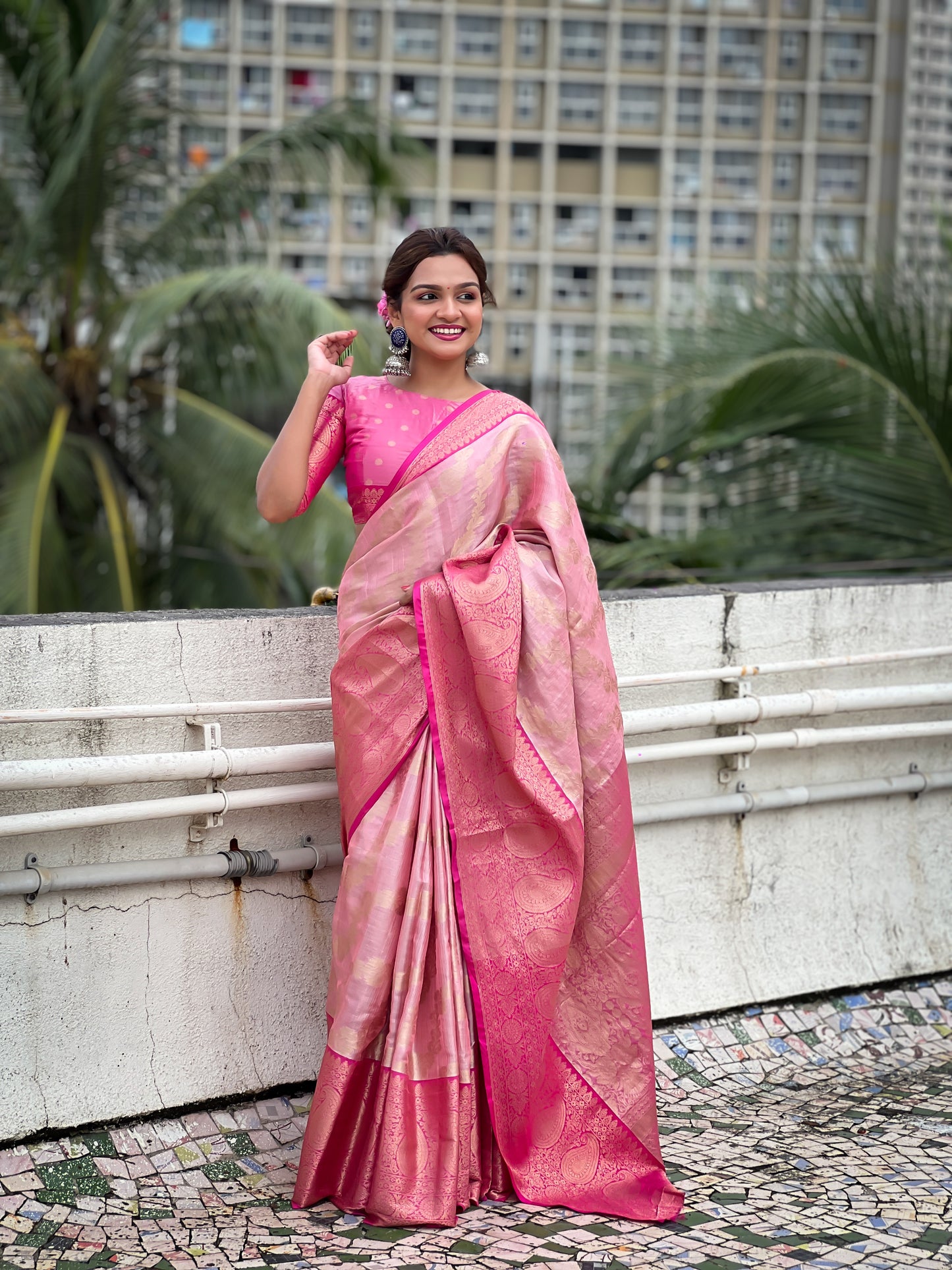 SAANVI TISSUE SILK SAREE