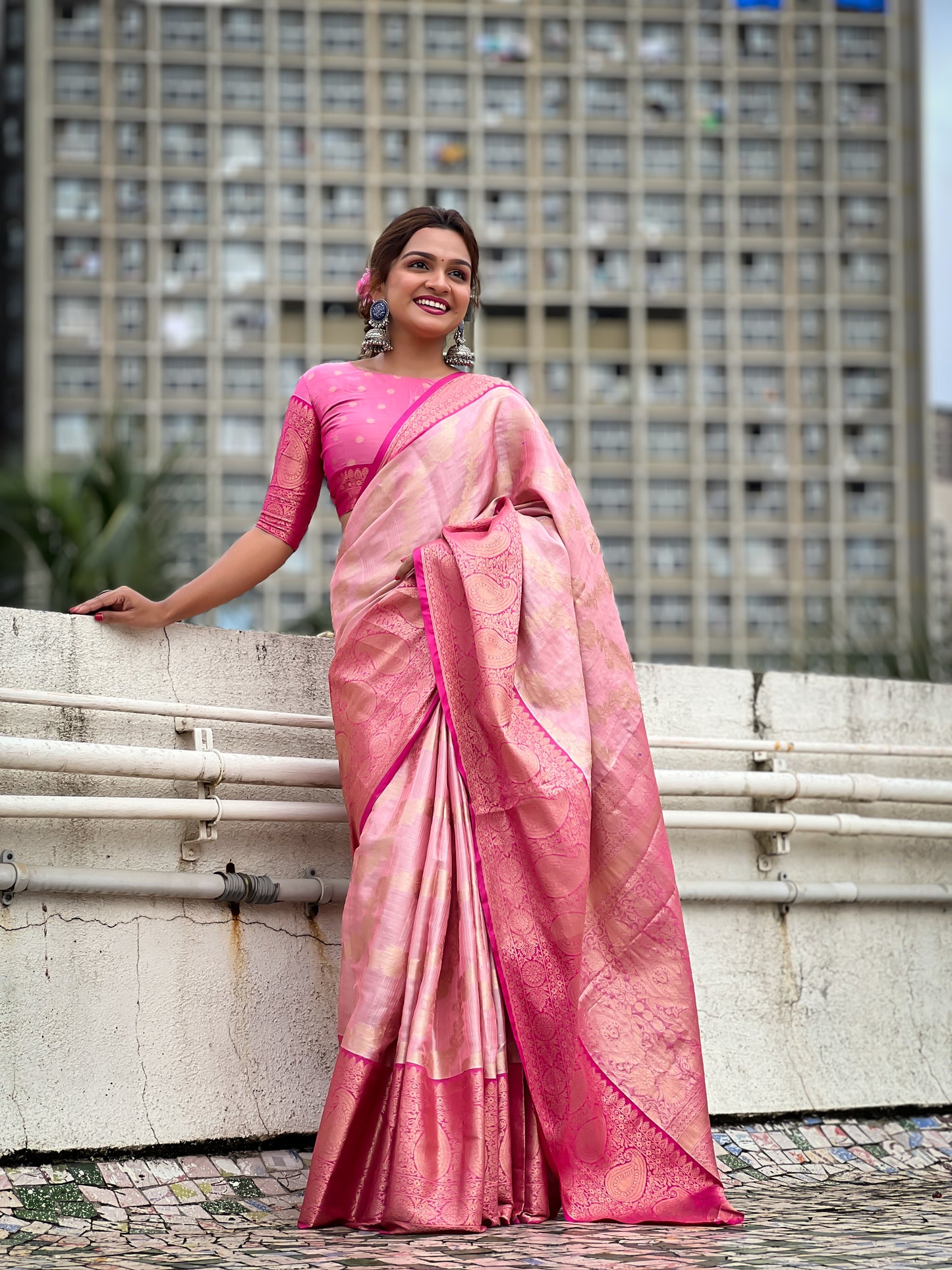 SAANVI TISSUE SILK SAREE