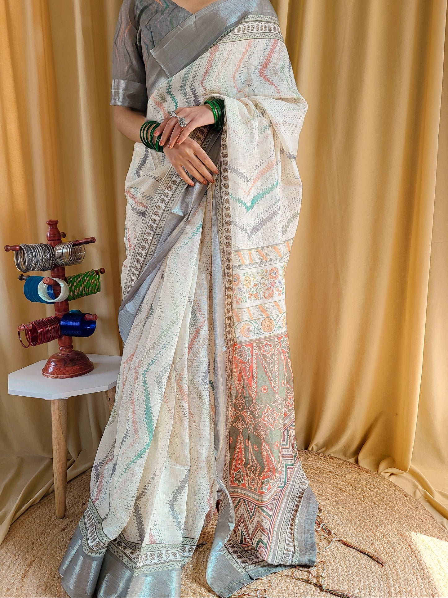 KASHVI PURE LINEN SAREE