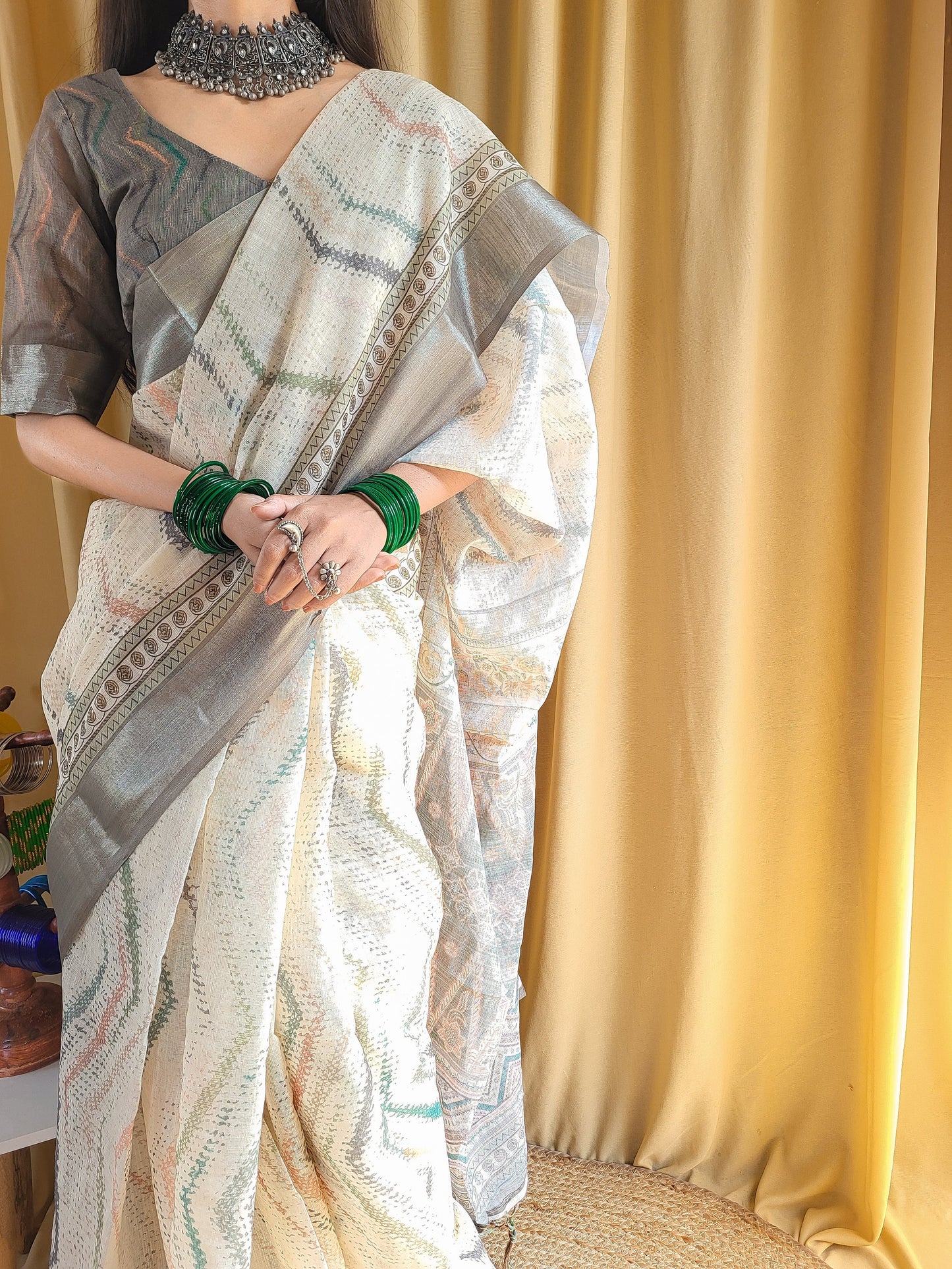 KASHVI PURE LINEN SAREE