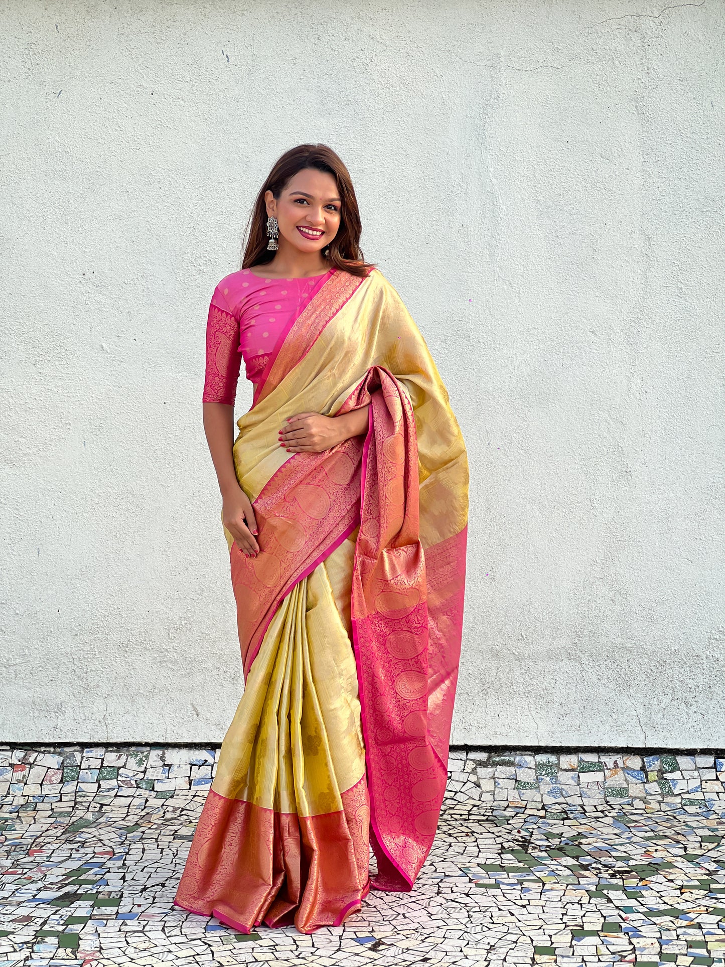 SAANVI TISSUE SILK SAREE
