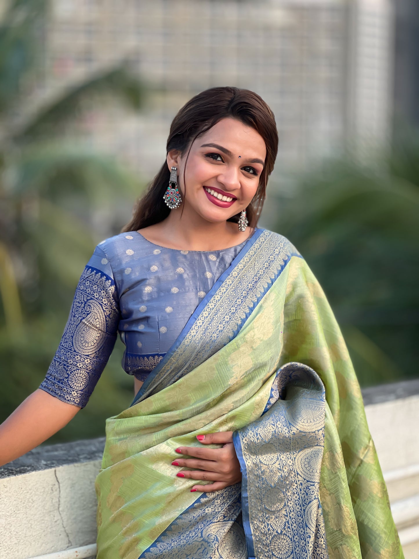SAANVI TISSUE SILK SAREE