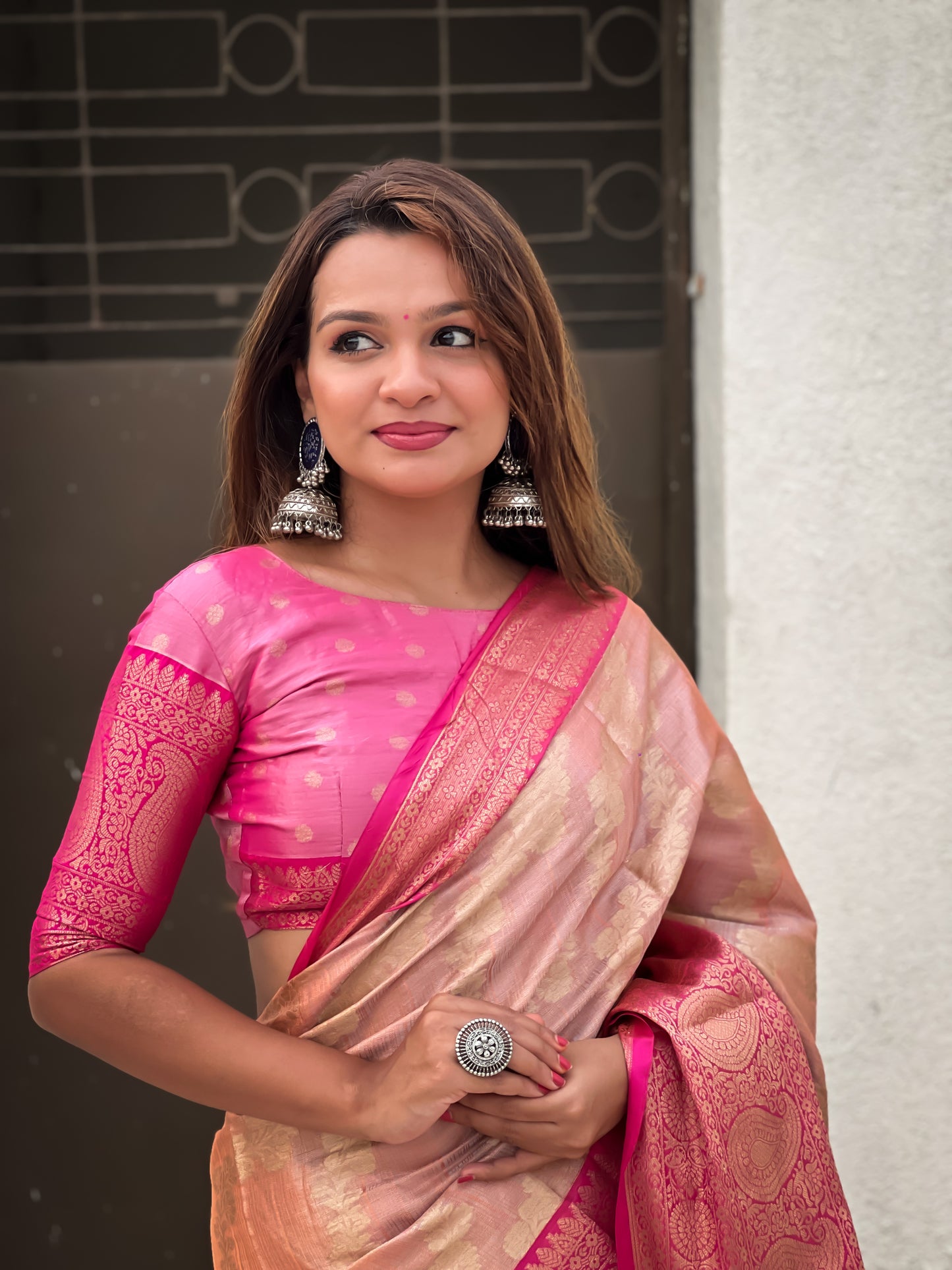SAANVI TISSUE SILK SAREE