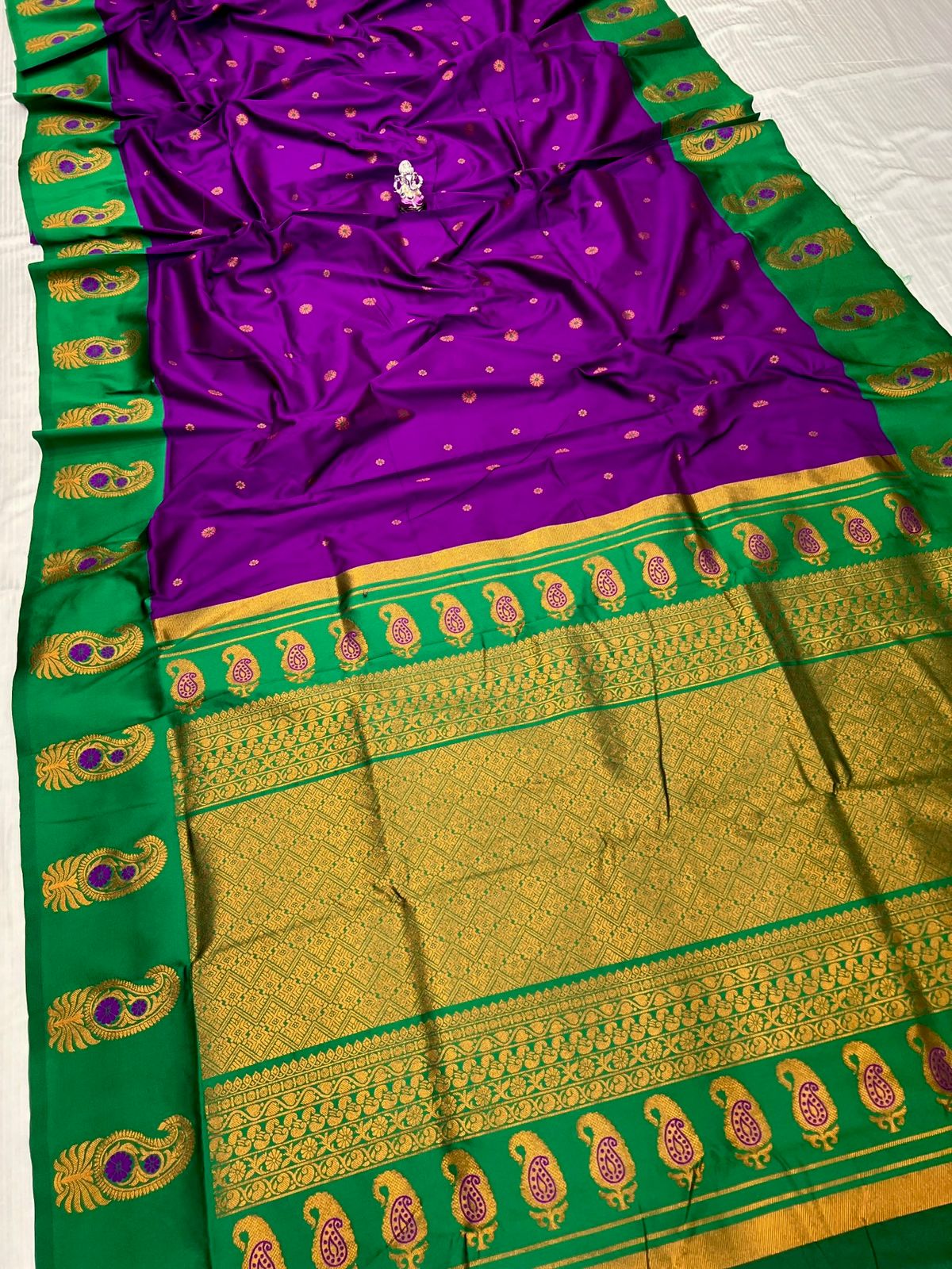 Brocade paithani