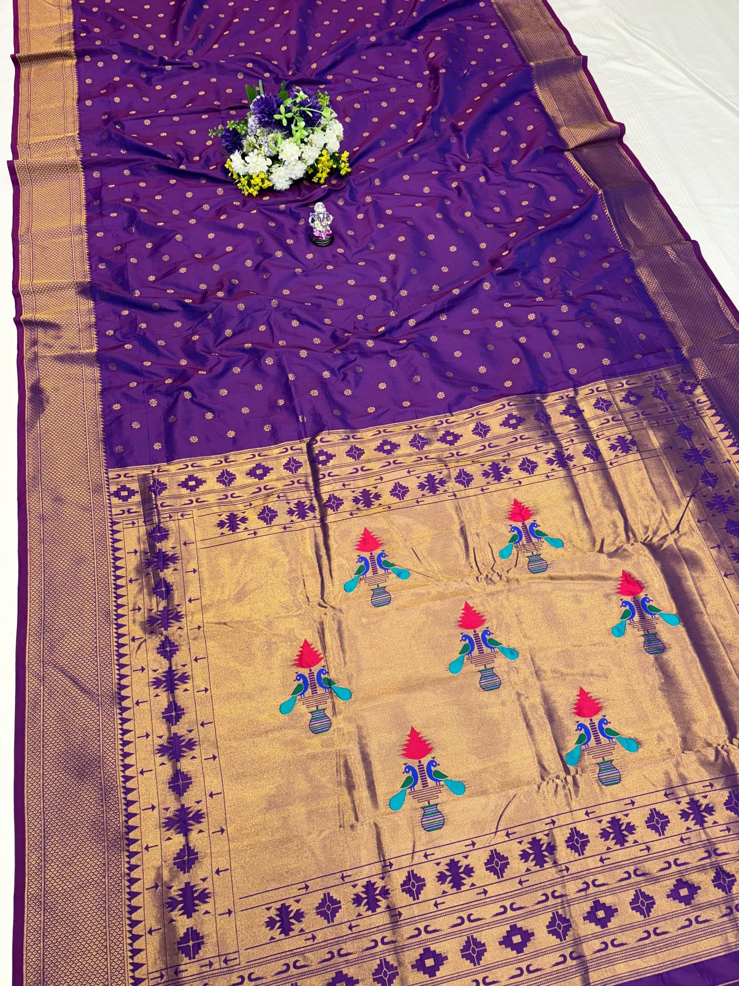YEOLA KALANJALI PAITHANI