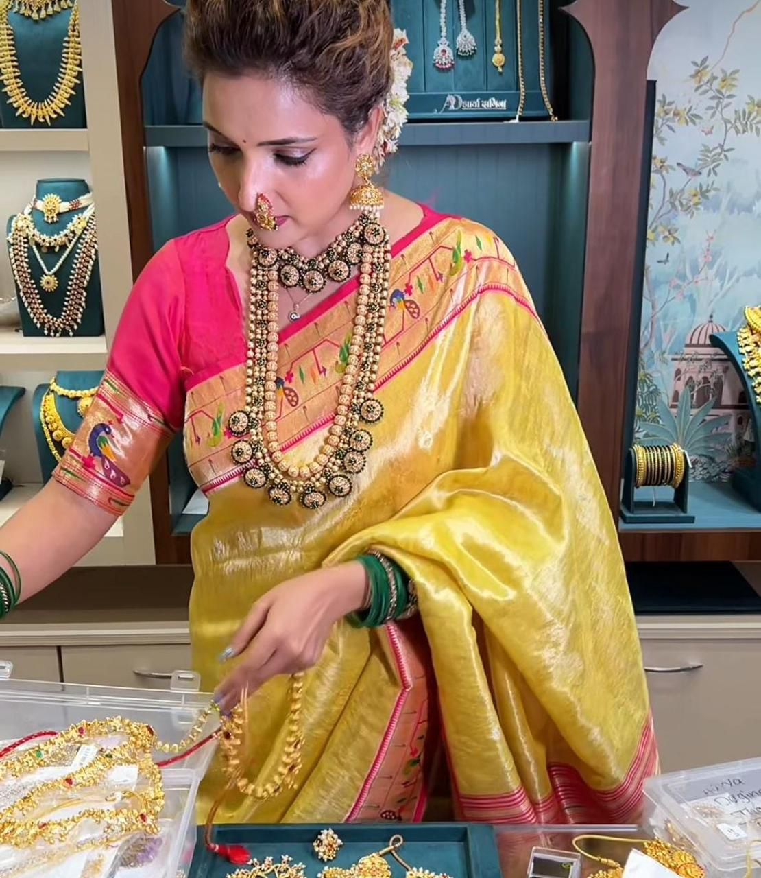 AMRAPALI TISSUE PAITHANI