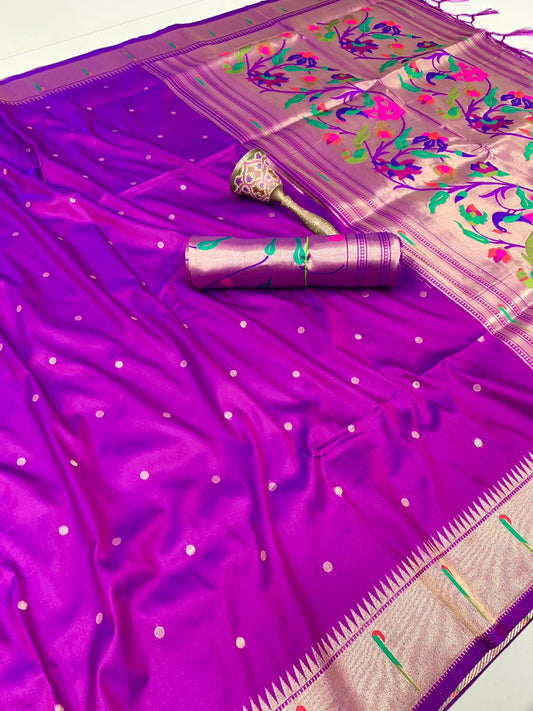 Tanisha Gold Zari Paithani