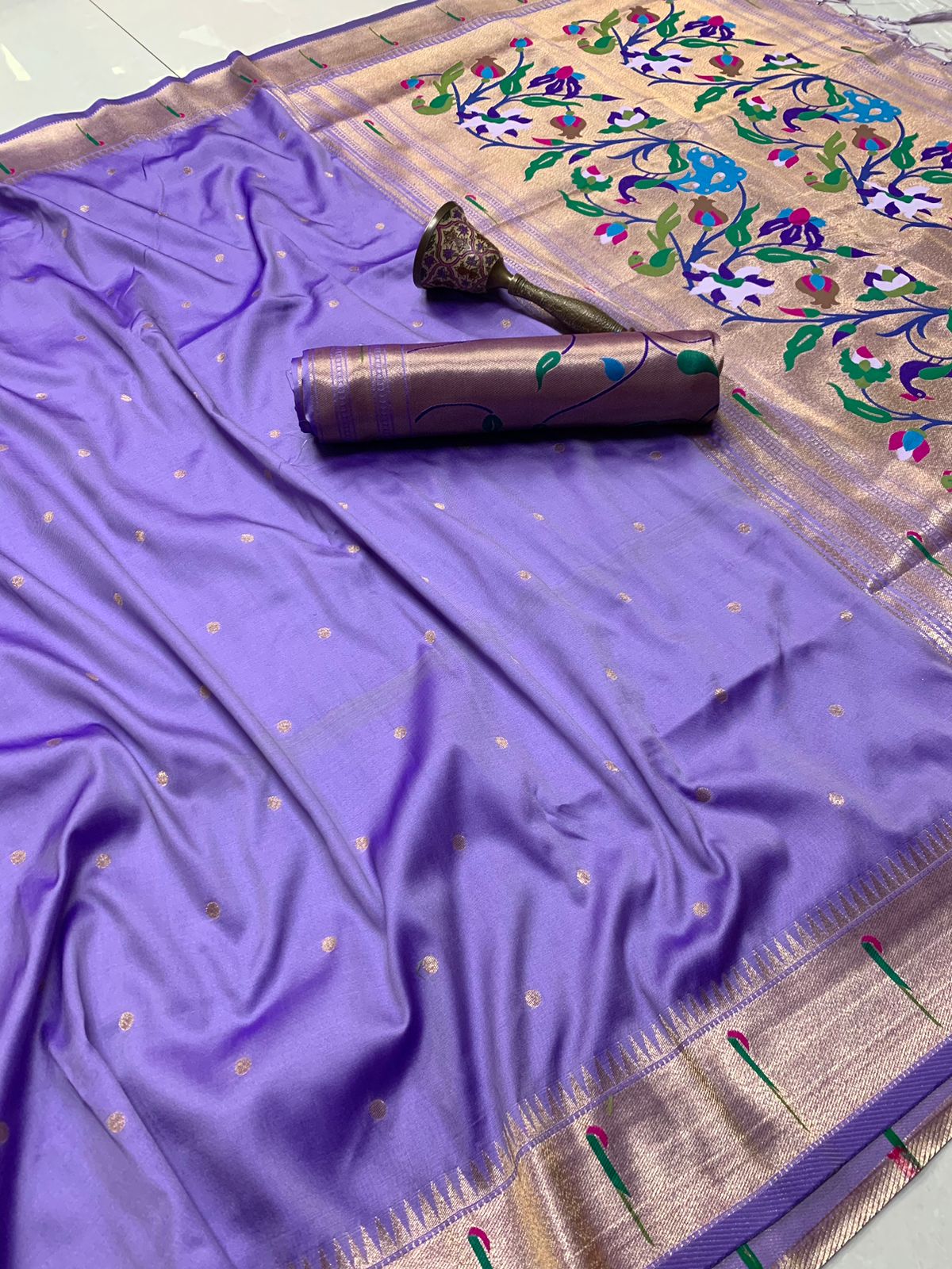 Tanisha Gold Zari Paithani