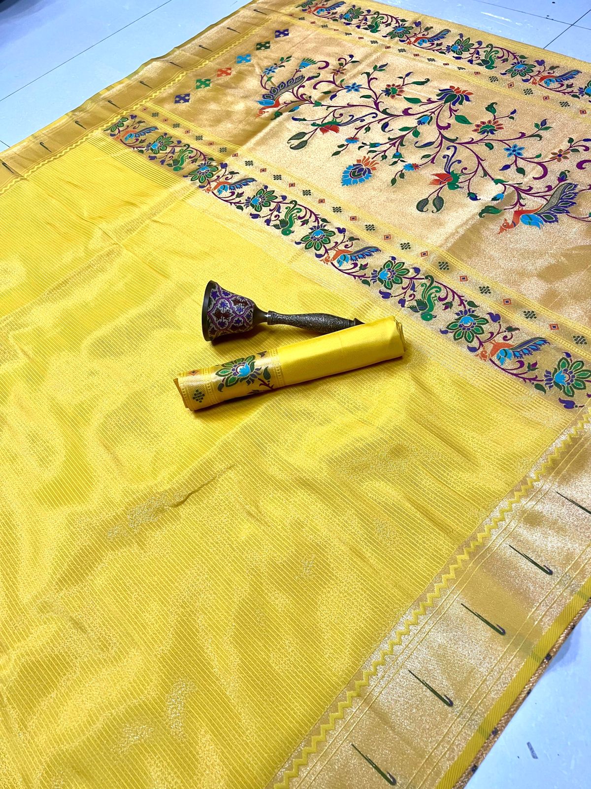 AMRAPALI TISSUE PAITHANI
