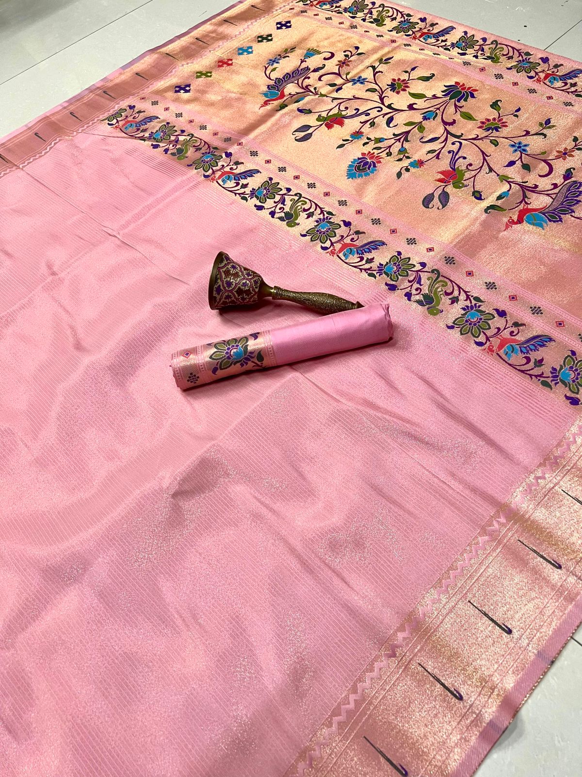 AMRAPALI TISSUE PAITHANI