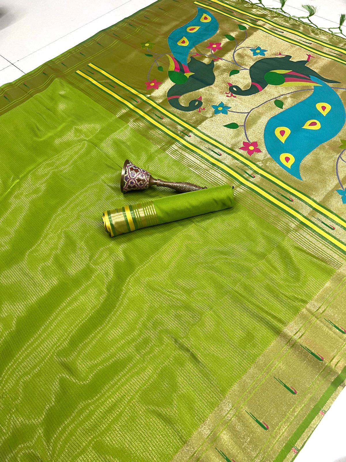 AMRAPALI TISSUE PAITHANI